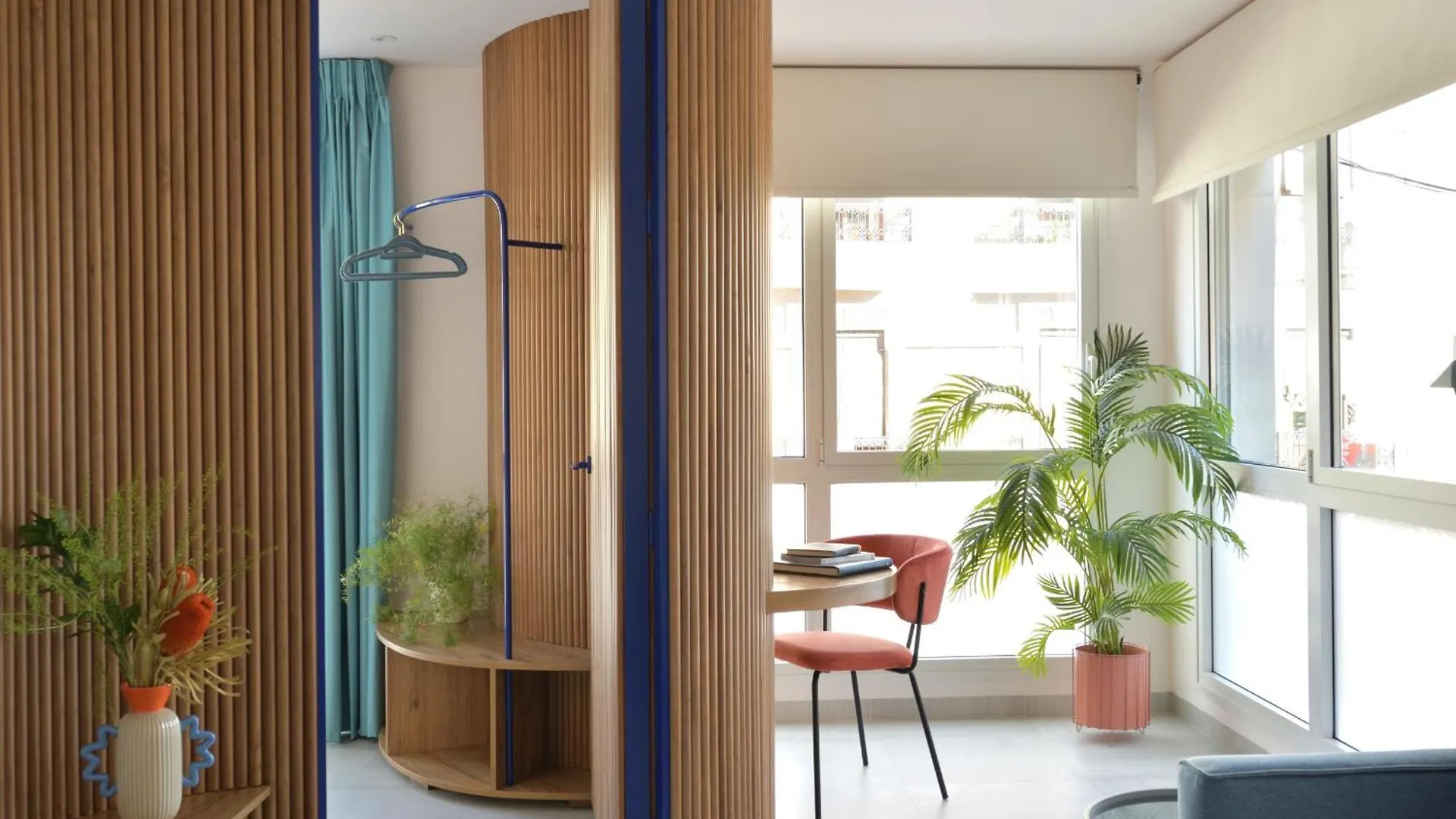 Patio De Sombra - Urban Suites Granada Apartment