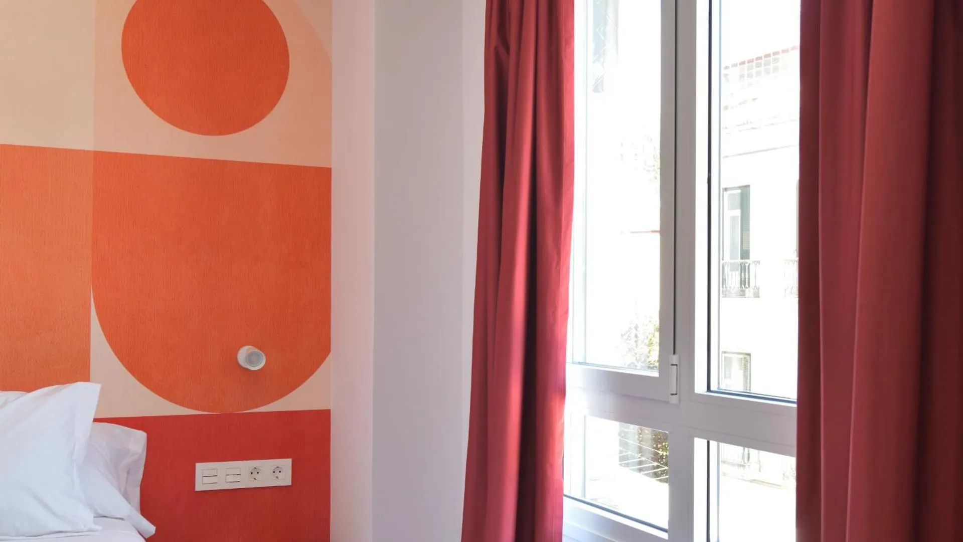 Patio De Sombra - Urban Suites Granada Apartment